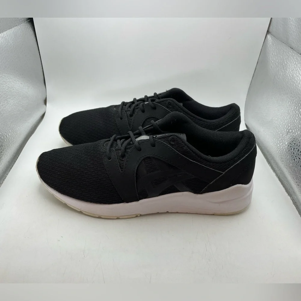 ASICS Gel Lyte Komachi women’s black sneakers size 6